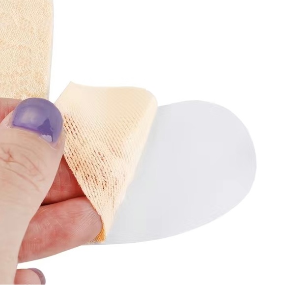 Nipple lifting pasties(set of two) - Picture 4 of 6